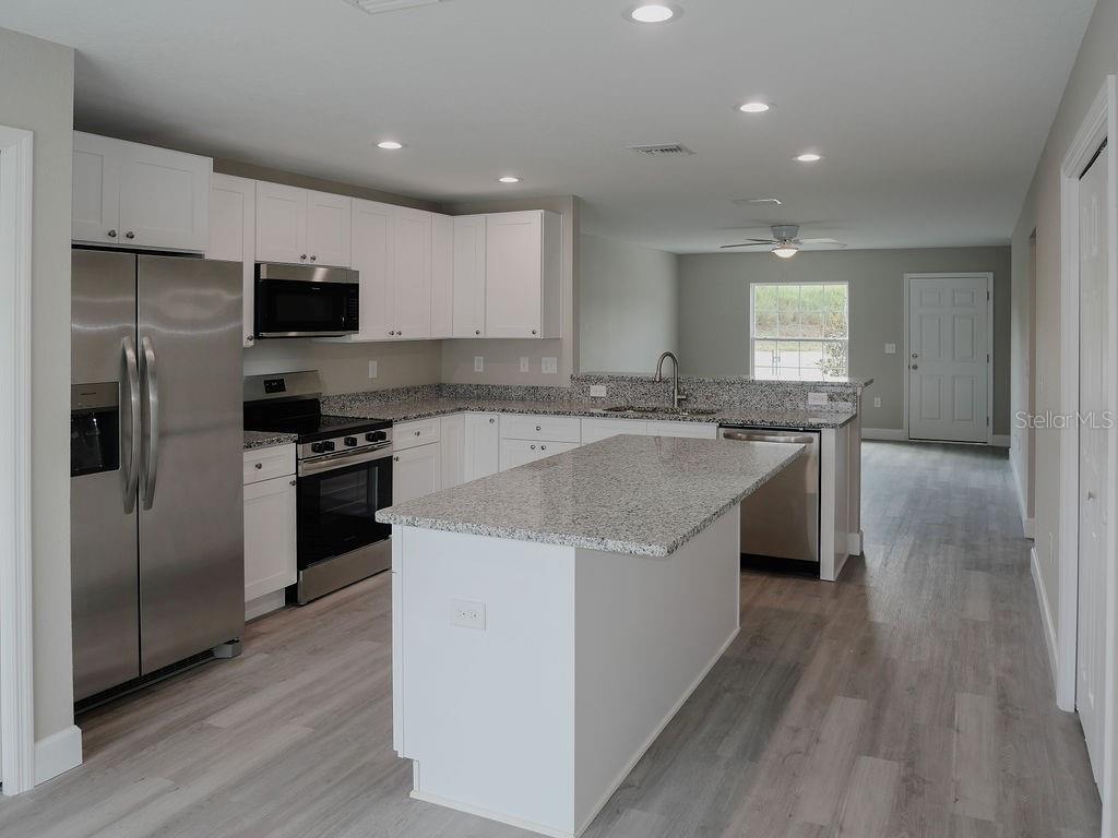1138 AVENUE E, HAINES CITY, FL, 33844