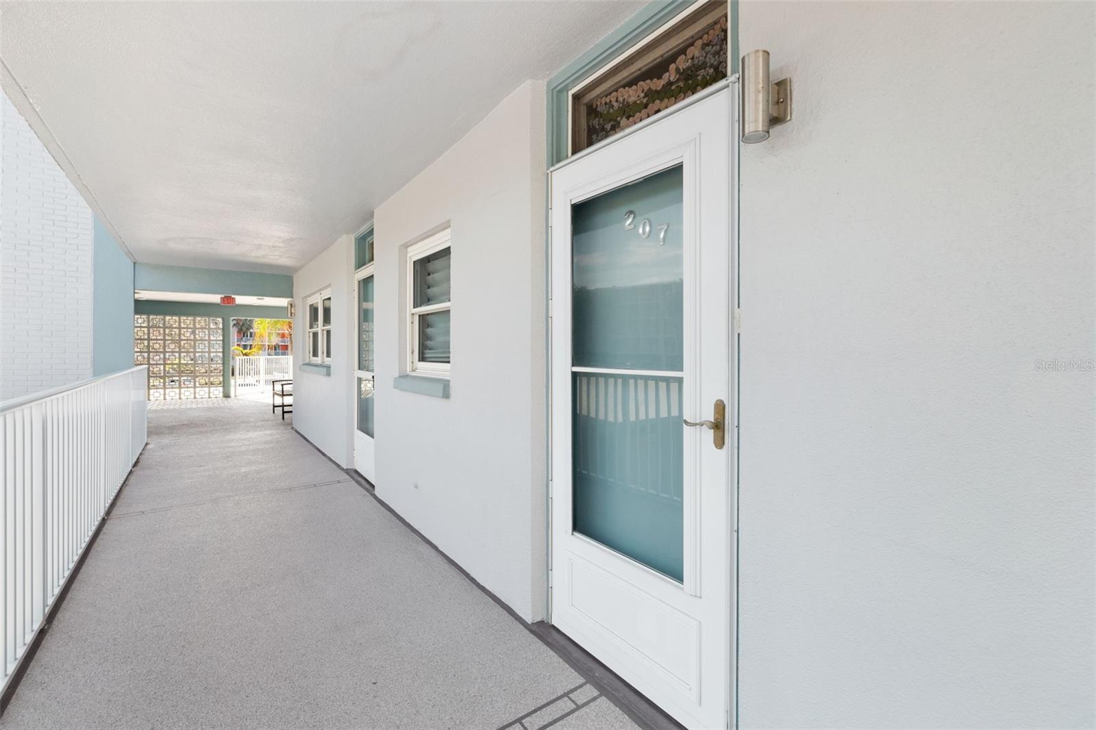 1868 SHORE DR S #207, SOUTH PASADENA, FL, 33707