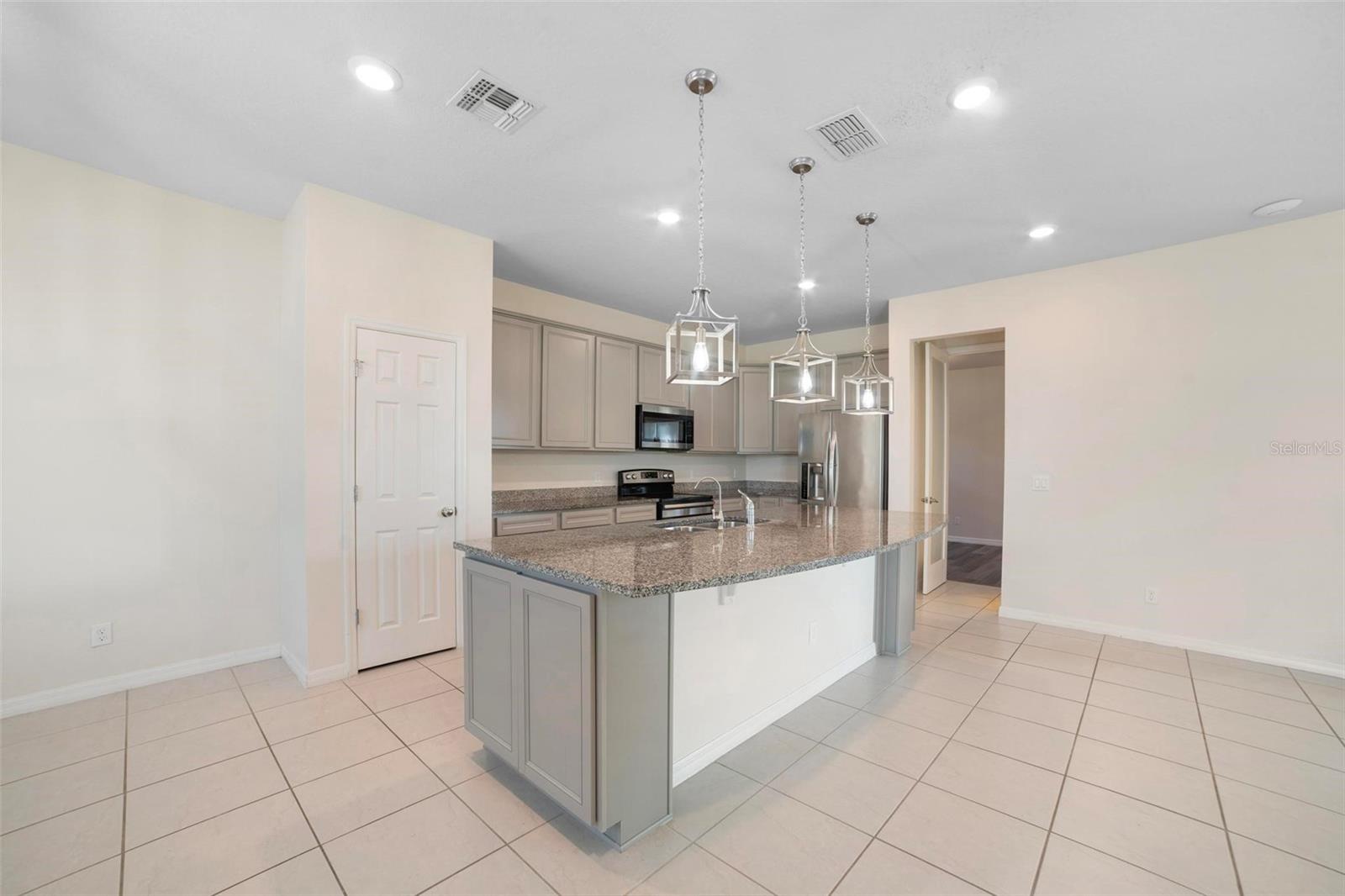 2245 BUR OAK BLVD, SAINT CLOUD, FL, 34771