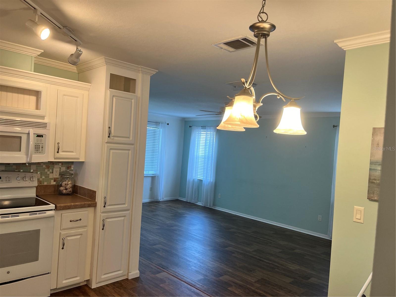 5316 53RD AVE E #F17, BRADENTON, FL, 34203