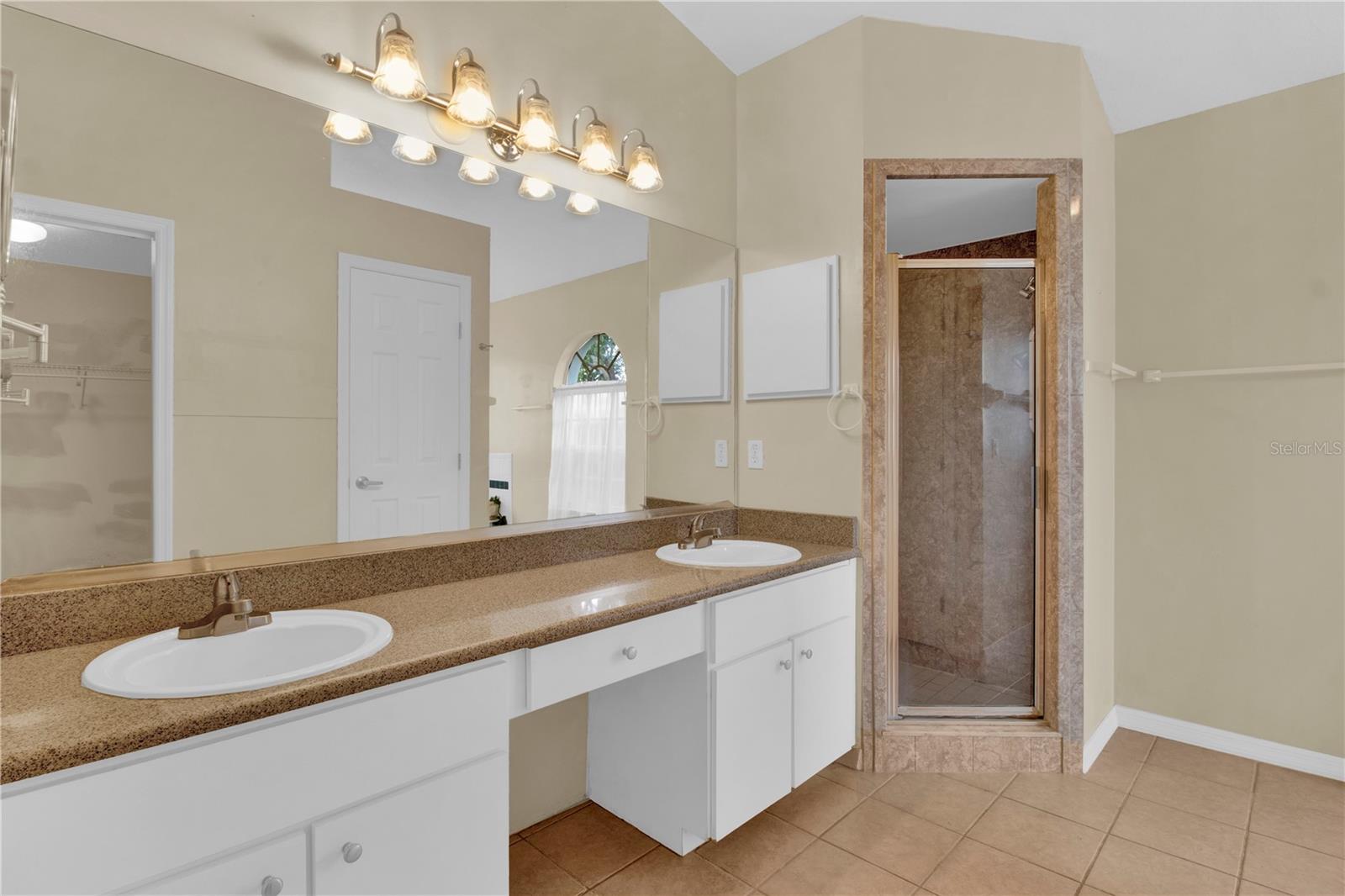 66 HICKORY LOOP, OCALA, FL, 34472