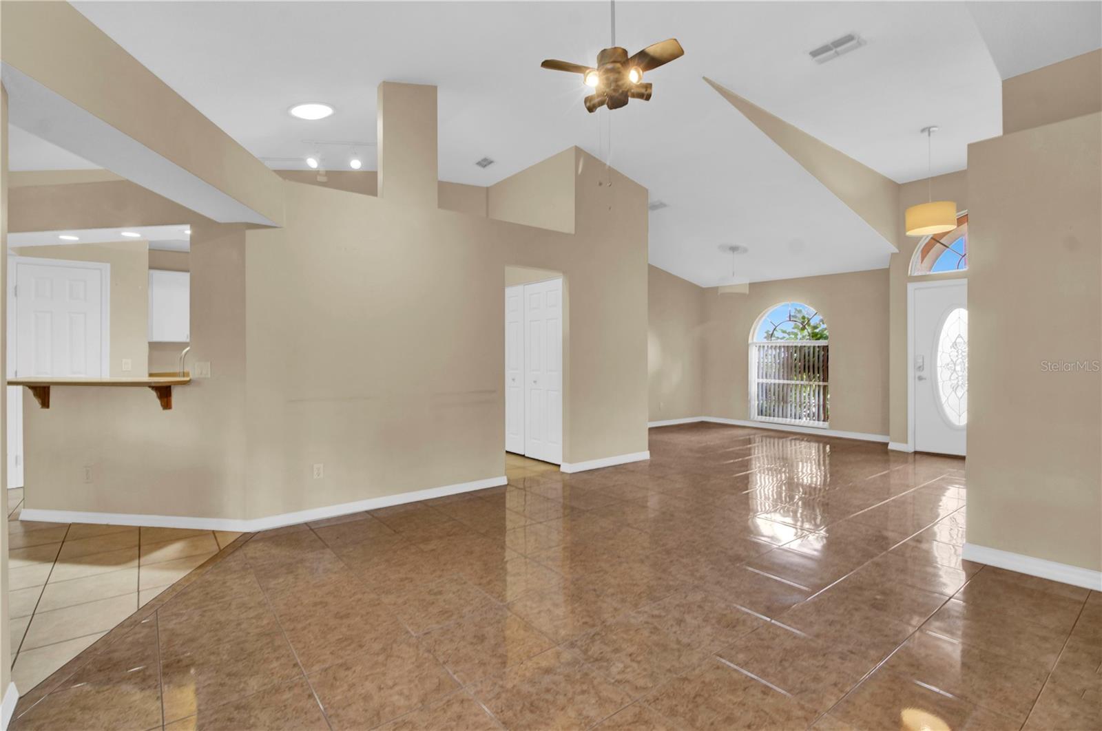 66 HICKORY LOOP, OCALA, FL, 34472