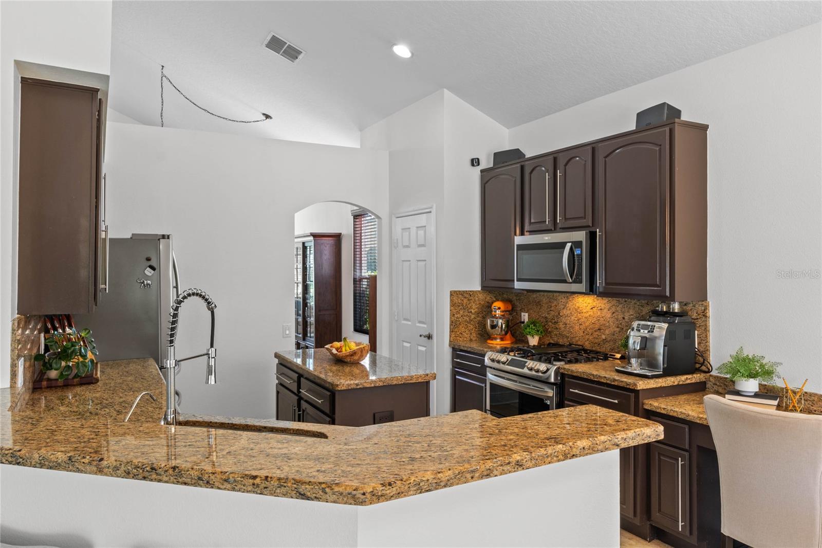 1106 KERWOOD CIR, OVIEDO, FL, 32765