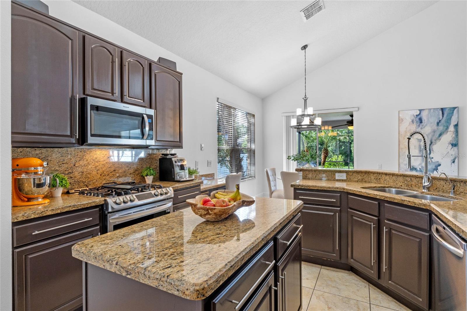 1106 KERWOOD CIR, OVIEDO, FL, 32765