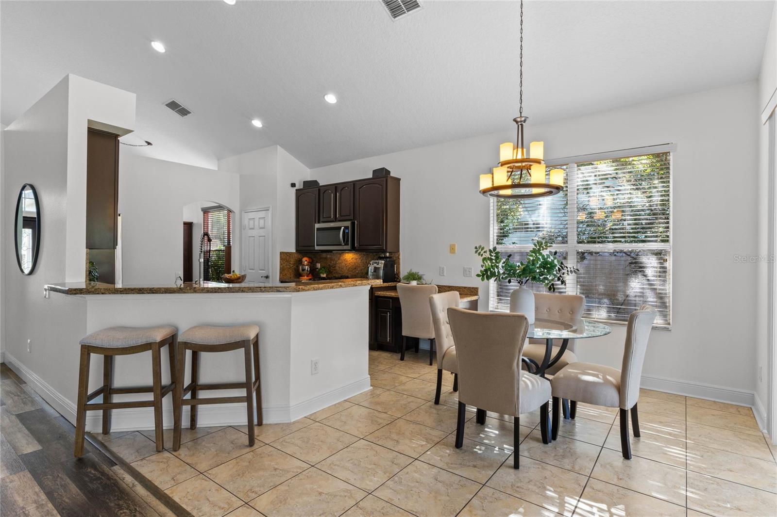 1106 KERWOOD CIR, OVIEDO, FL, 32765