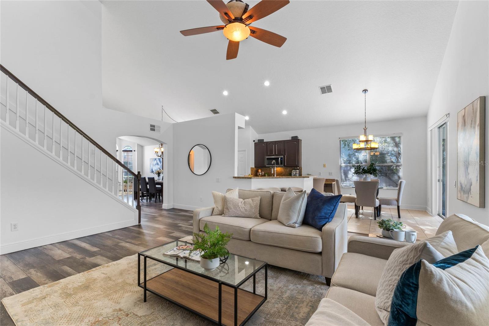 1106 KERWOOD CIR, OVIEDO, FL, 32765