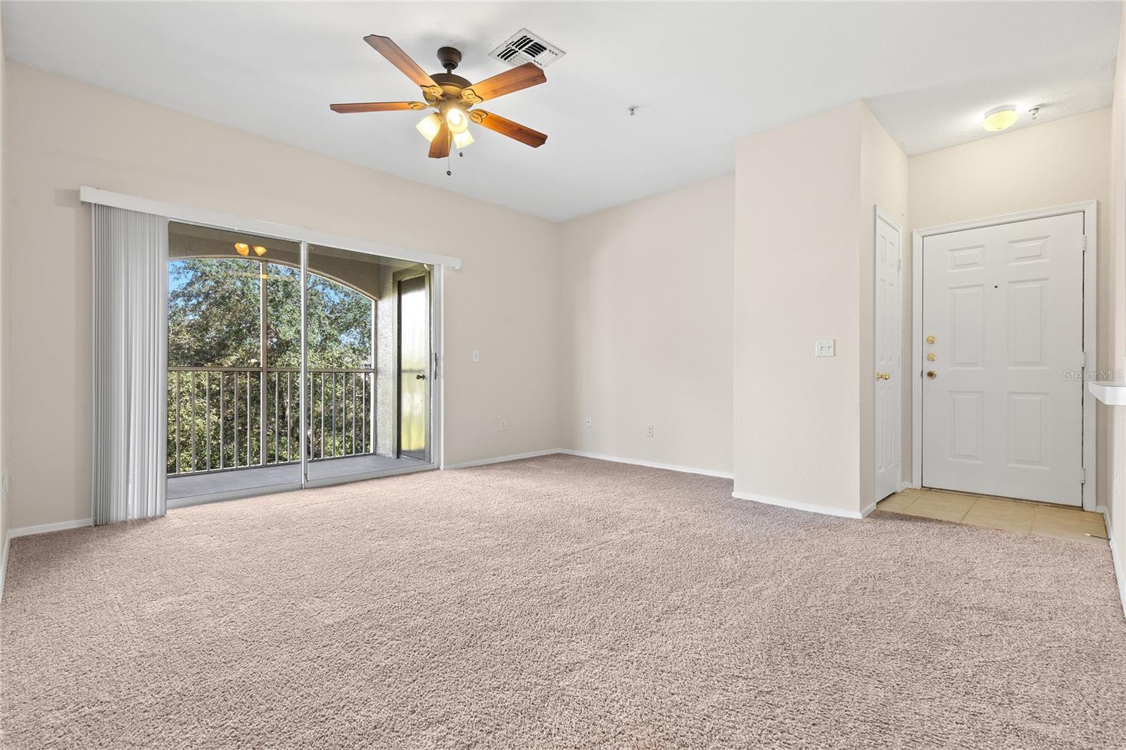 12904 SANCTUARY COVE DR #301, TEMPLE TERRACE, FL, 33637