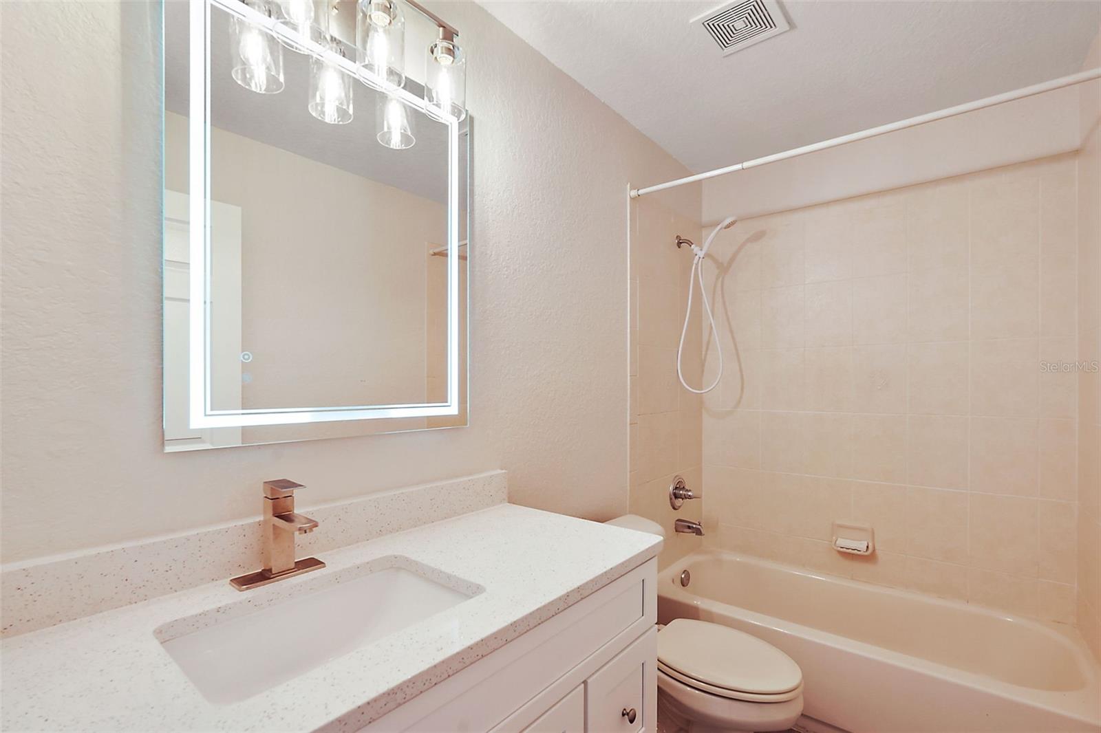 1 ASPEN LN, OCALA, FL, 34480