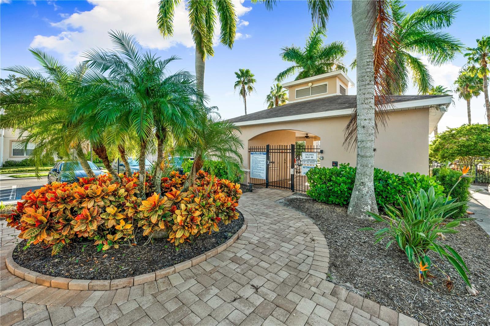 4030 DEBERRY DR, SARASOTA, FL, 34233