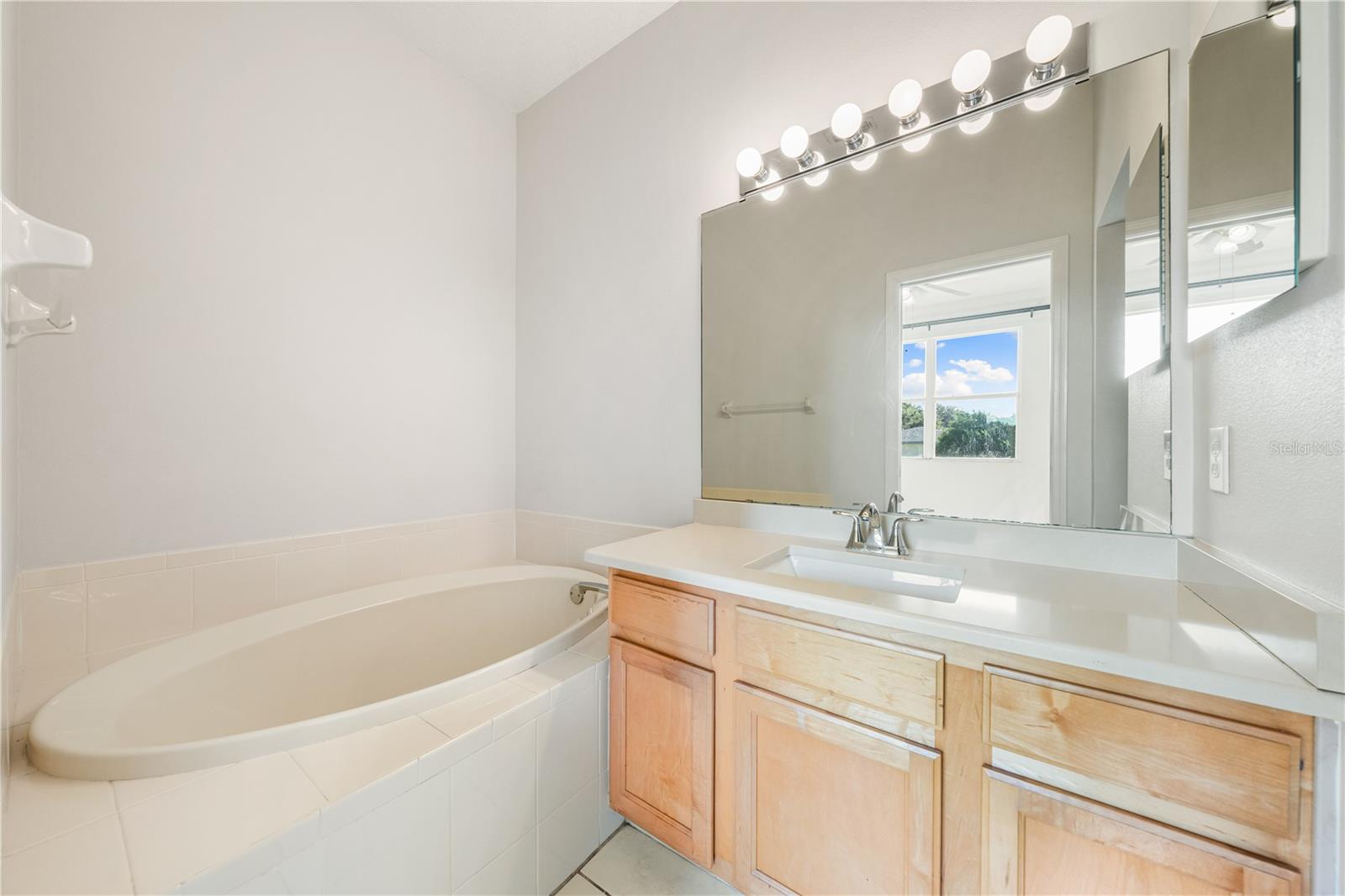 4030 DEBERRY DR, SARASOTA, FL, 34233