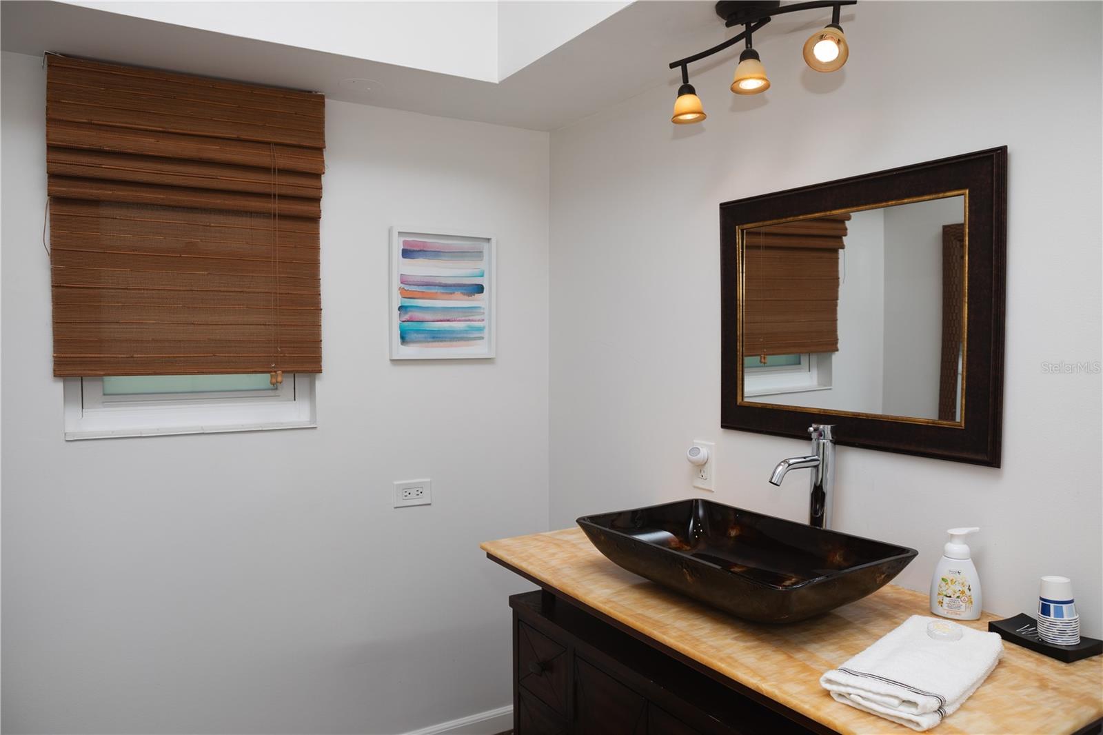 HOLIDAY HEIGHTS 2ND ADD, BRADENTON, FL, 34207