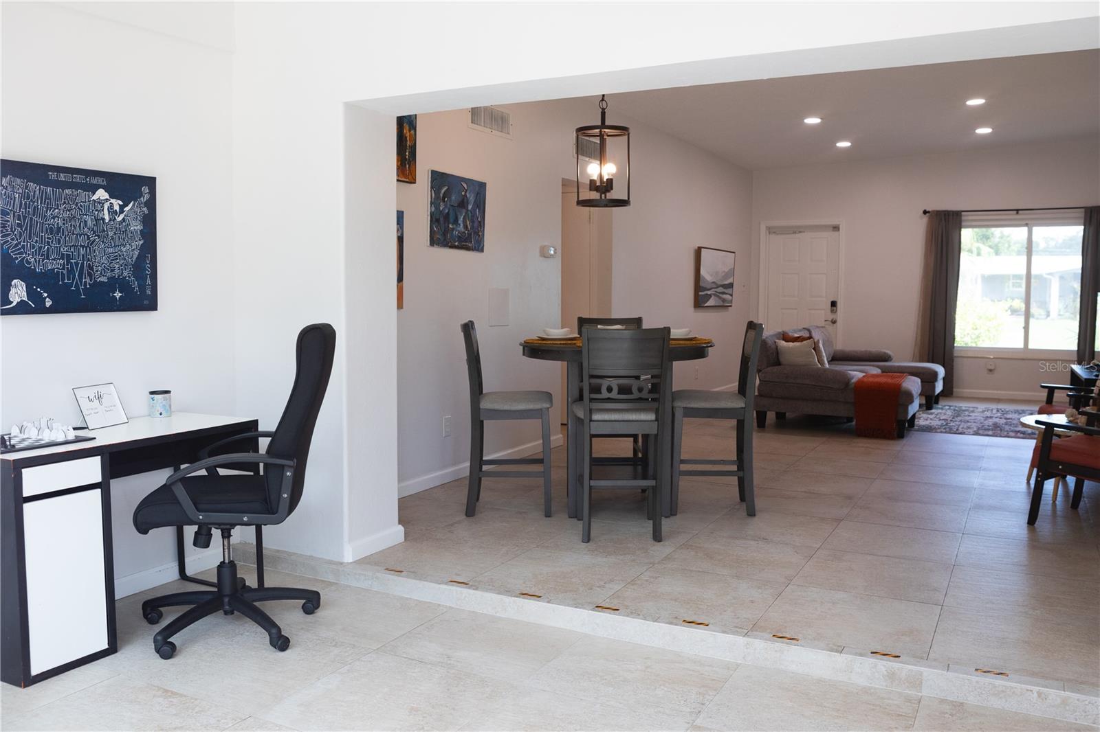 HOLIDAY HEIGHTS 2ND ADD, BRADENTON, FL, 34207