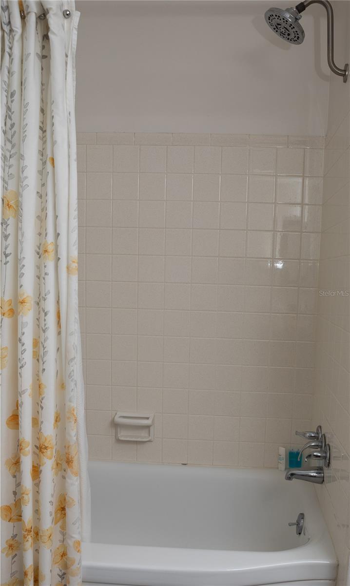 HOLIDAY HEIGHTS 2ND ADD, BRADENTON, FL, 34207