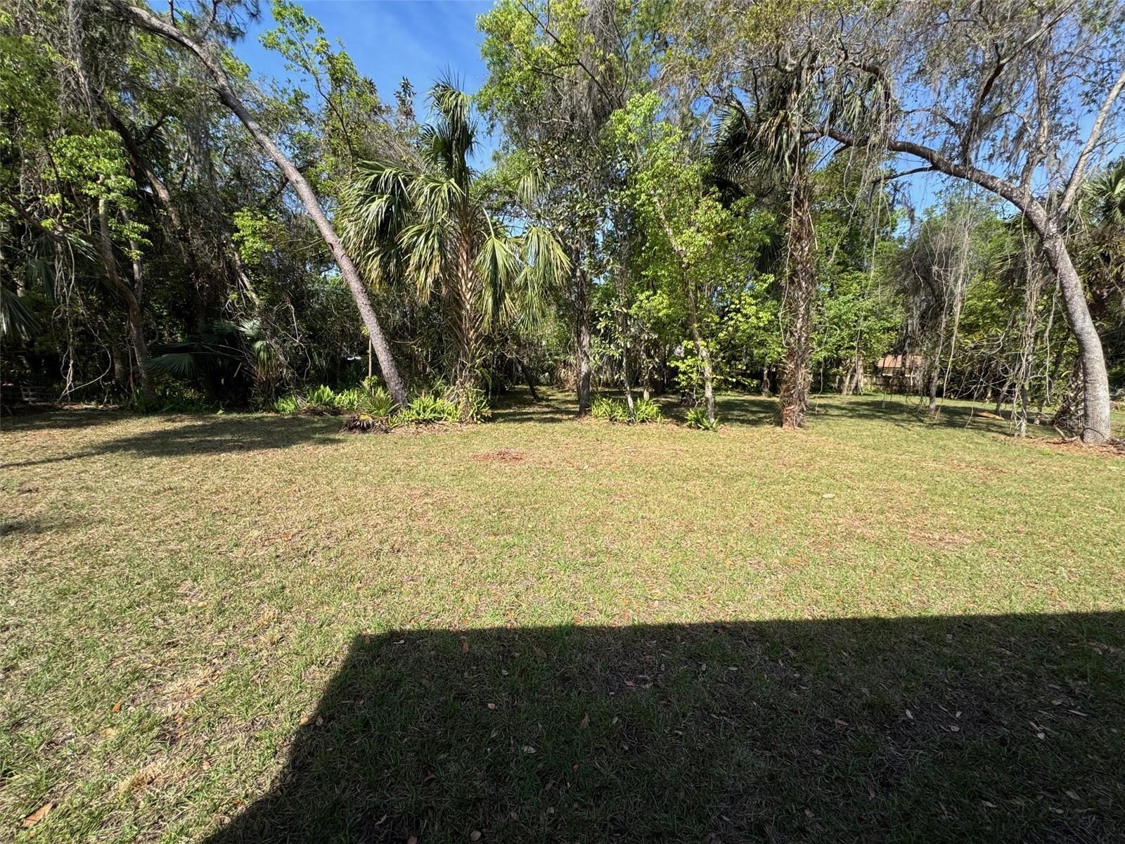 1552 LAKESIDE DR, DELAND, FL, 32720