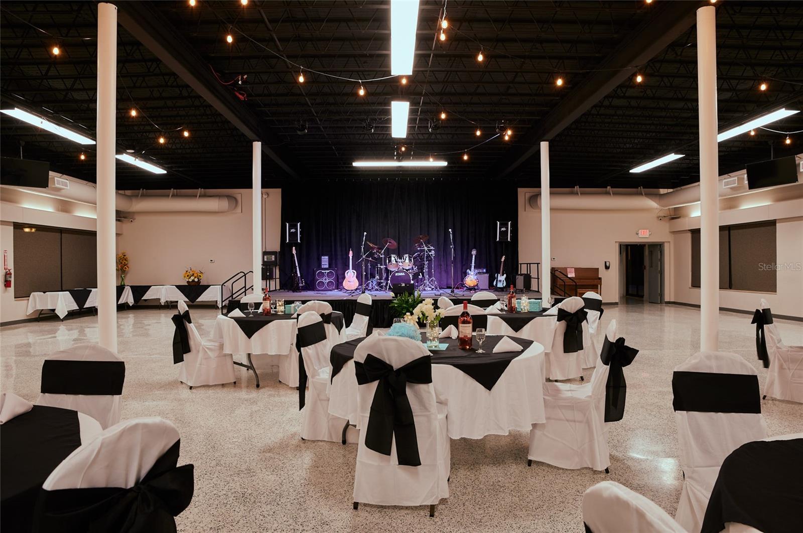 2 EL DORADO DR, INDIAN LAKE ESTATES, FL, 33855