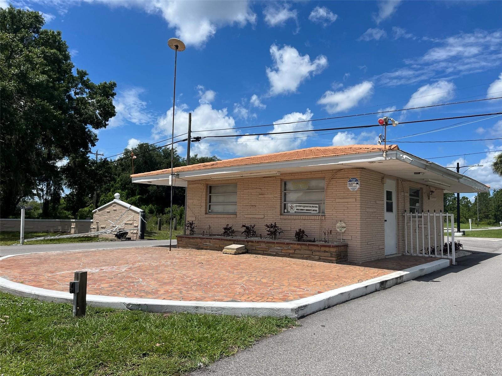 2 EL DORADO DR, INDIAN LAKE ESTATES, FL, 33855