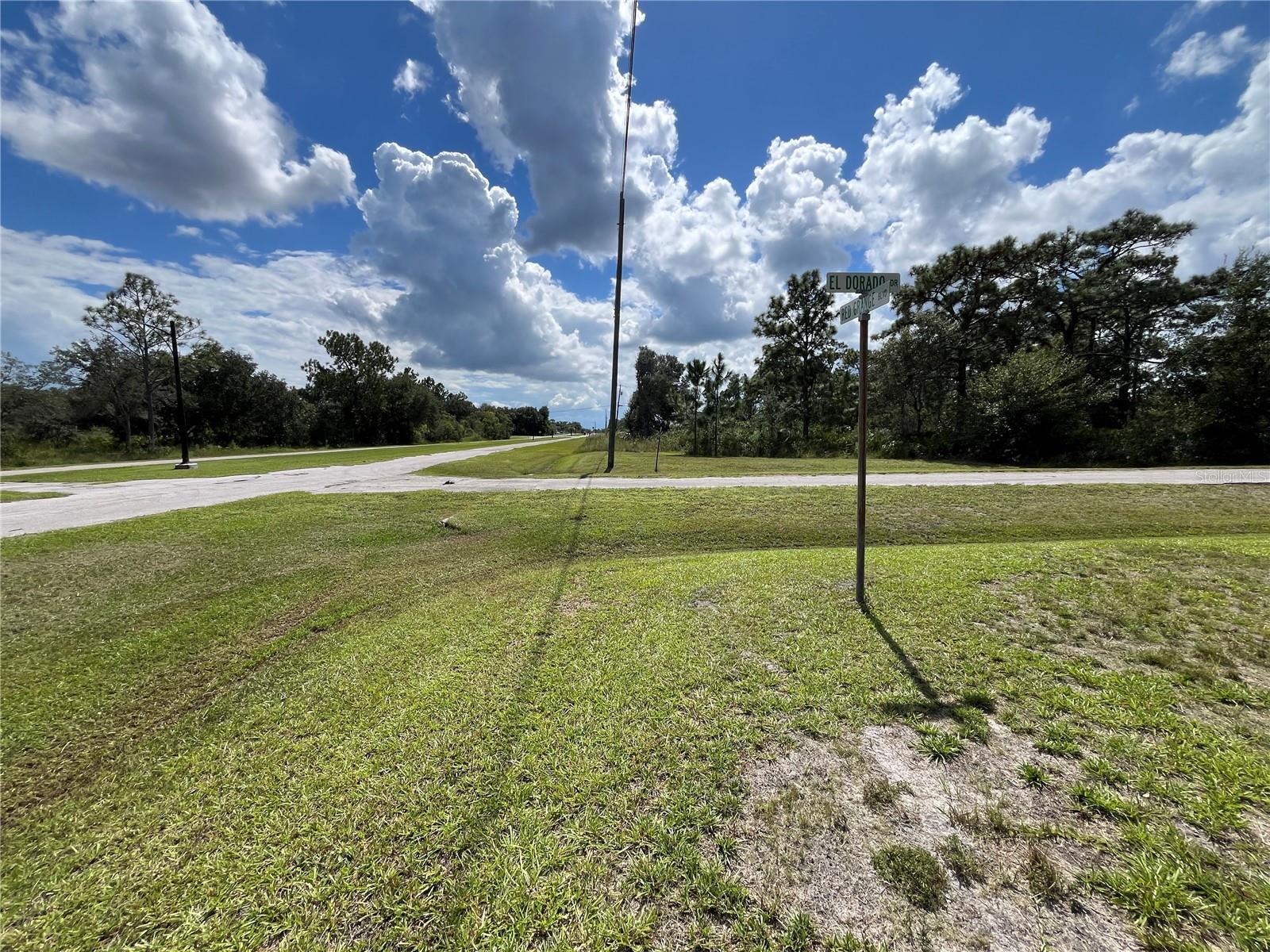 2 EL DORADO DR, INDIAN LAKE ESTATES, FL, 33855