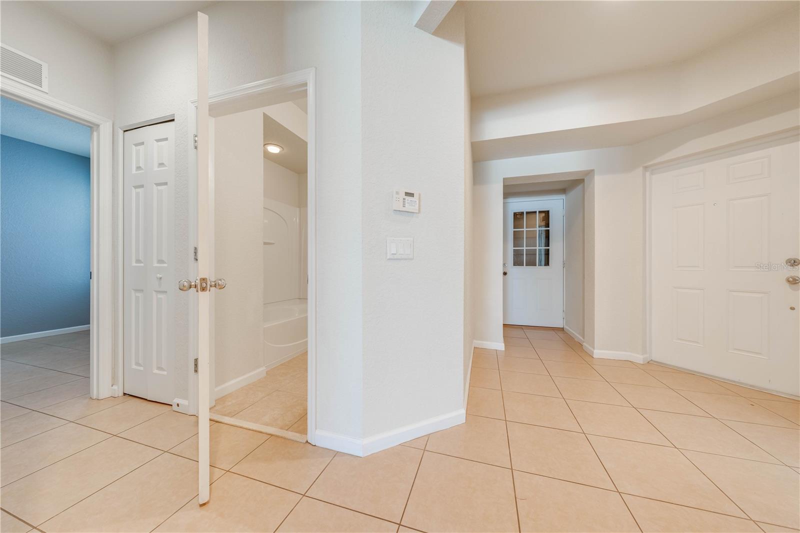 4550 SW 52ND CIR #107, OCALA, FL, 34474