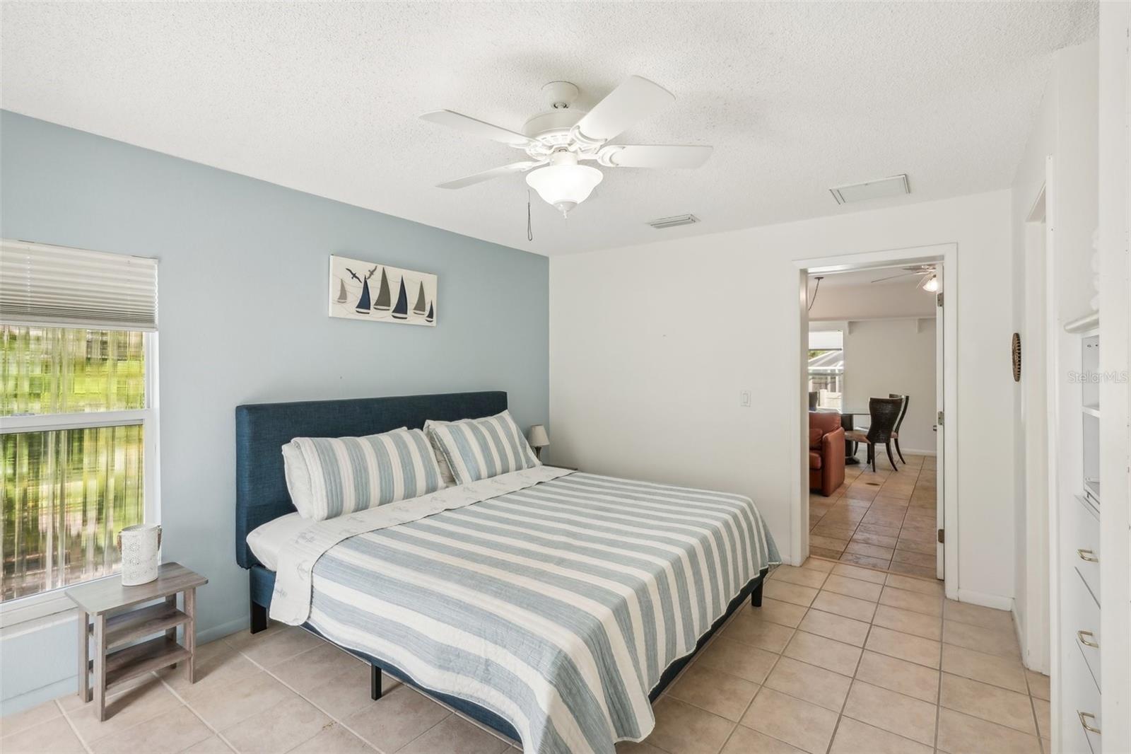 6462 BEECHWOOD AVE, SARASOTA, FL, 34231