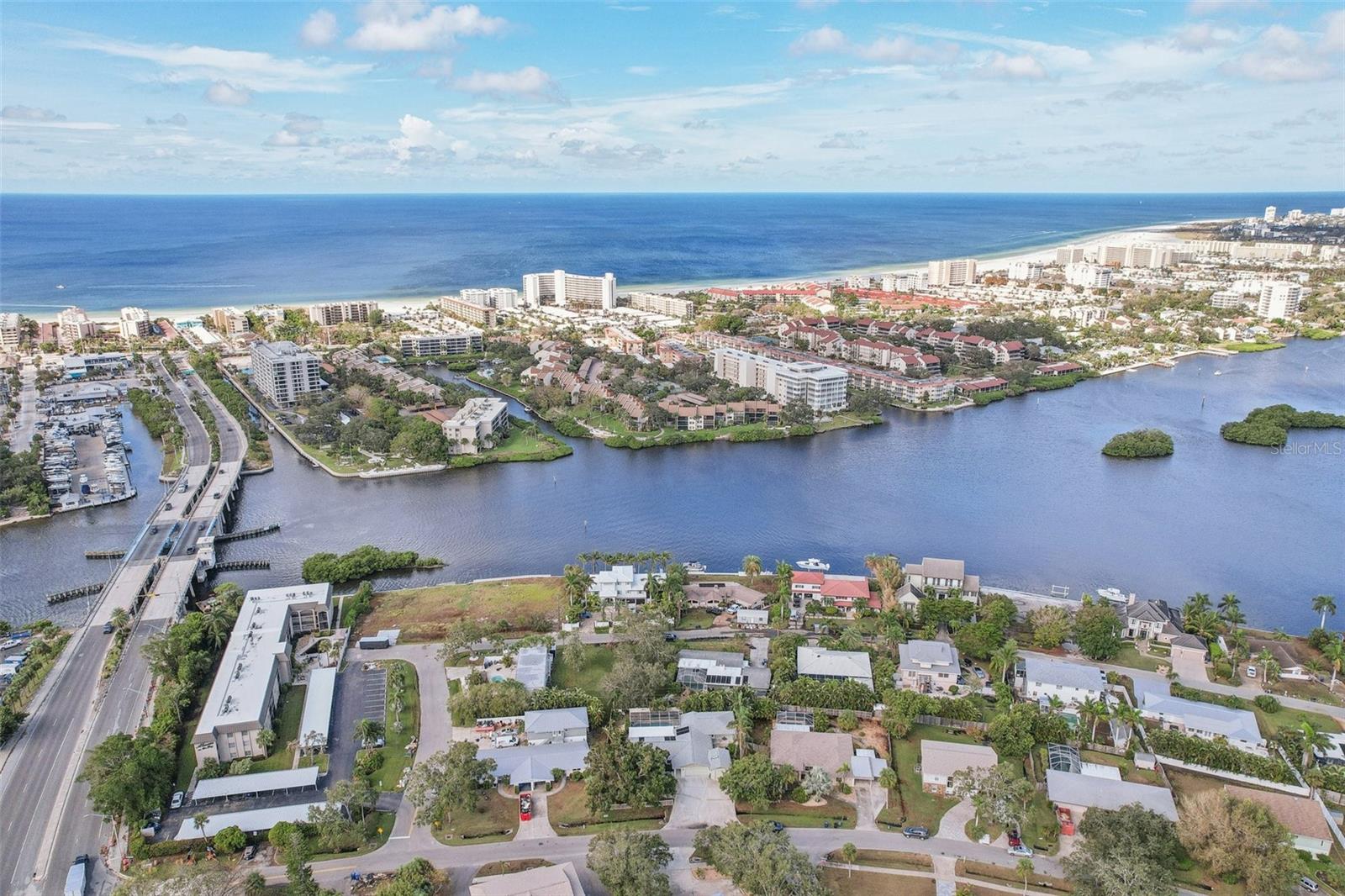 6462 BEECHWOOD AVE, SARASOTA, FL, 34231