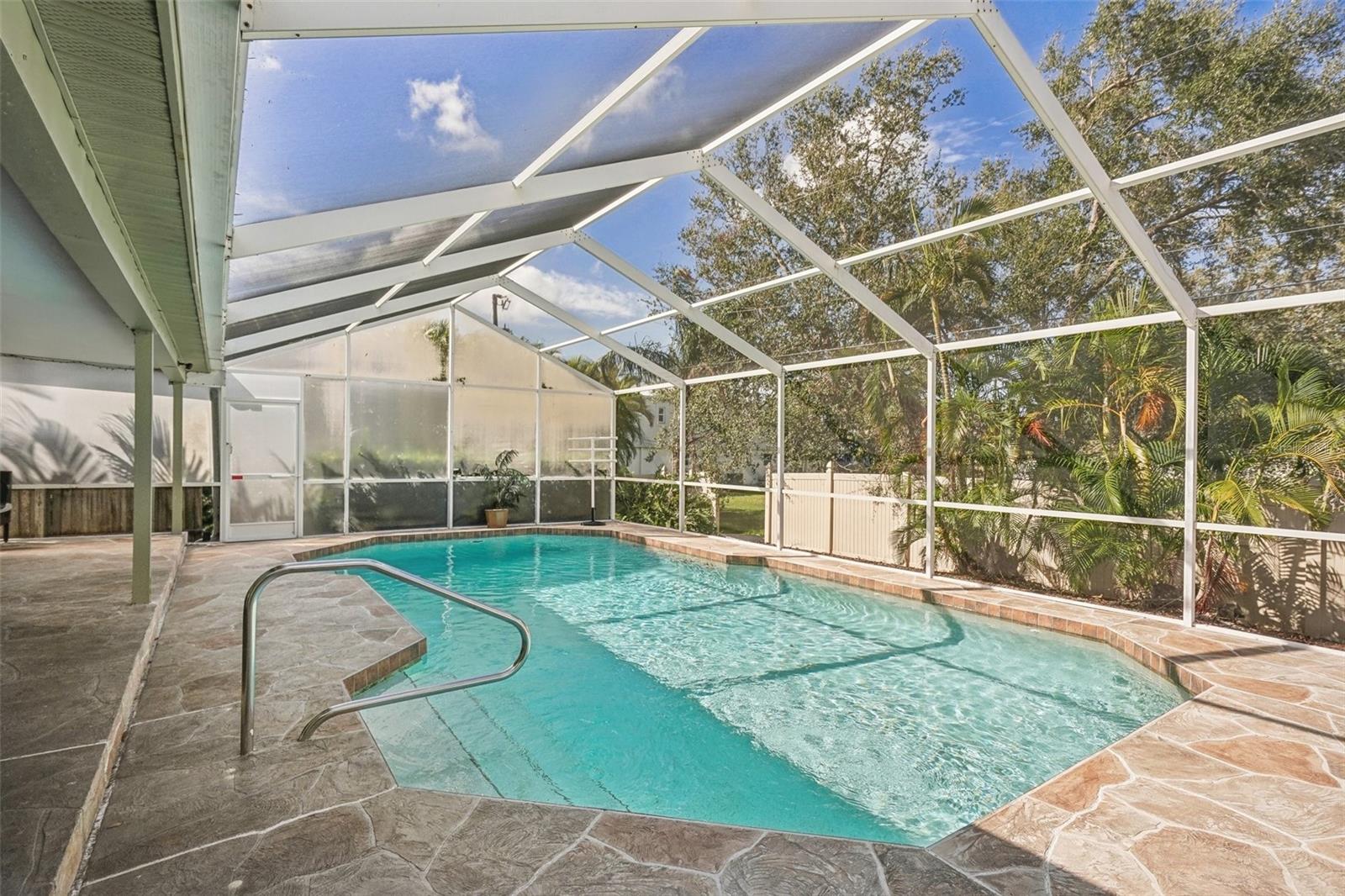 6462 BEECHWOOD AVE, SARASOTA, FL, 34231