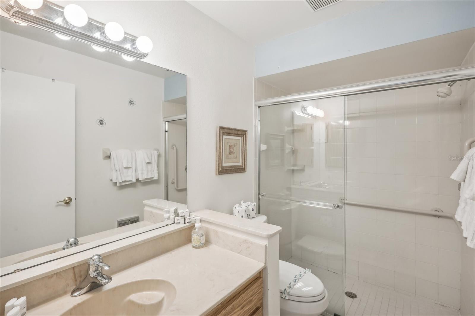6462 BEECHWOOD AVE, SARASOTA, FL, 34231