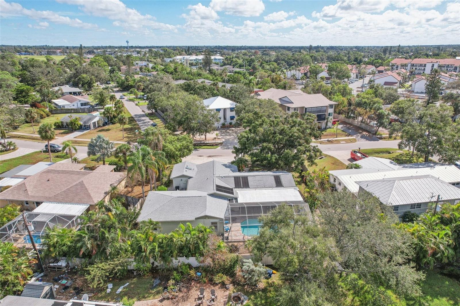 6462 BEECHWOOD AVE, SARASOTA, FL, 34231