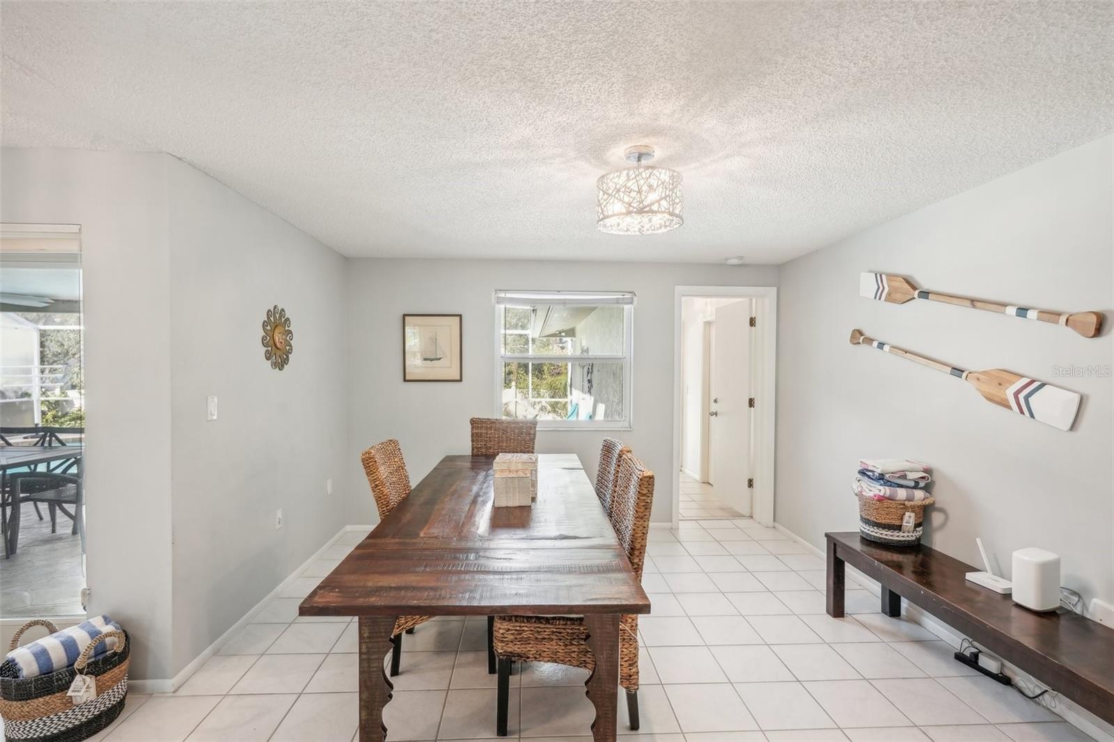 6462 BEECHWOOD AVE, SARASOTA, FL, 34231