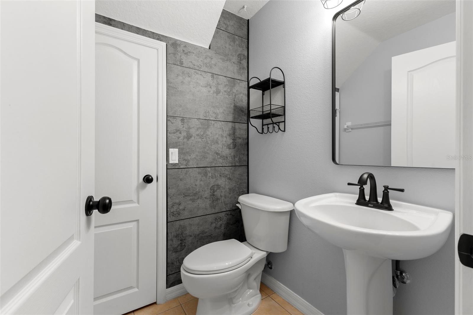 214 CAPE HARBOUR LOOP #105, BRADENTON, FL, 34212