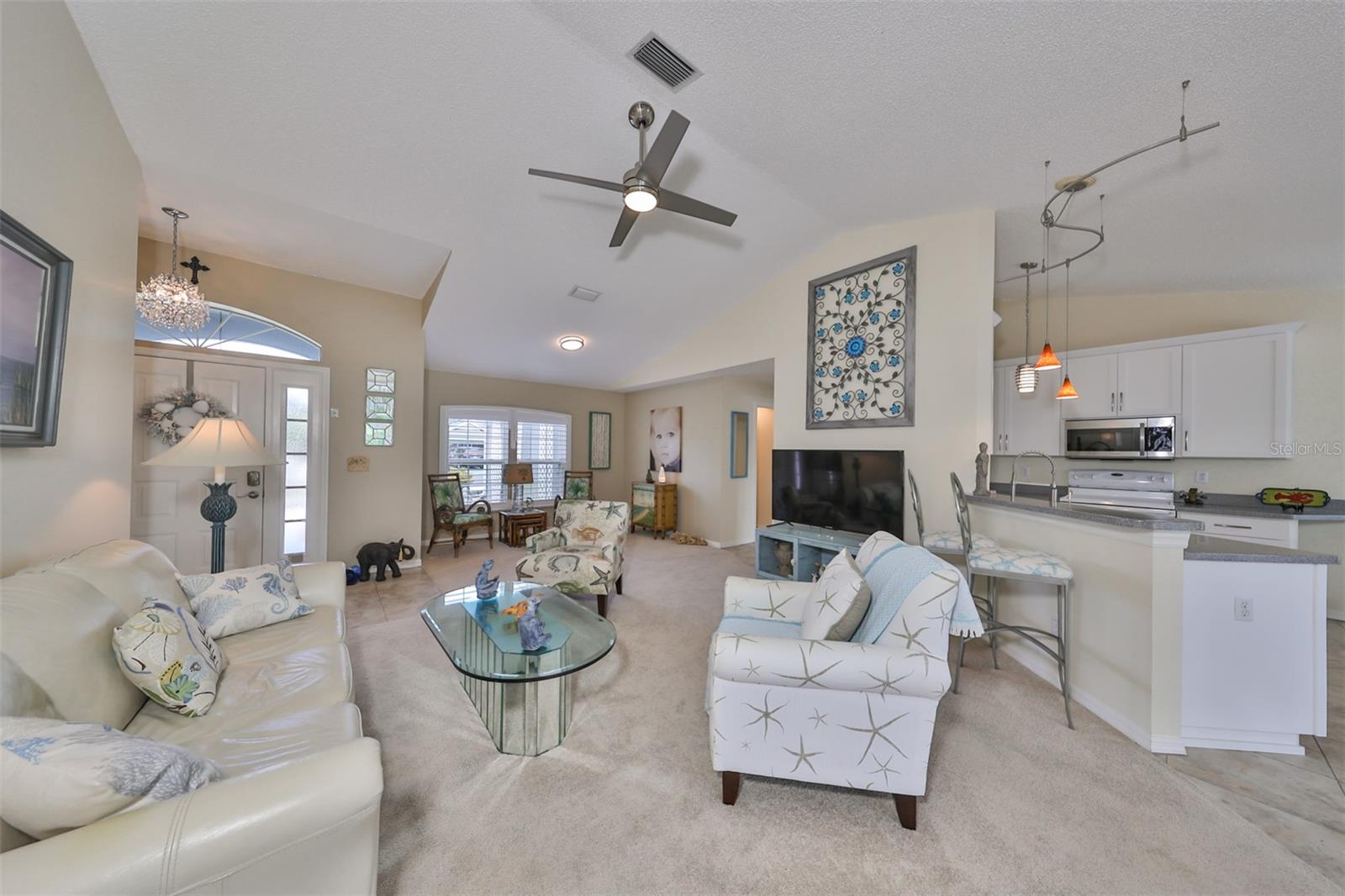 2203 W DEL WEBB BLVD, SUN CITY CENTER, FL, 33573