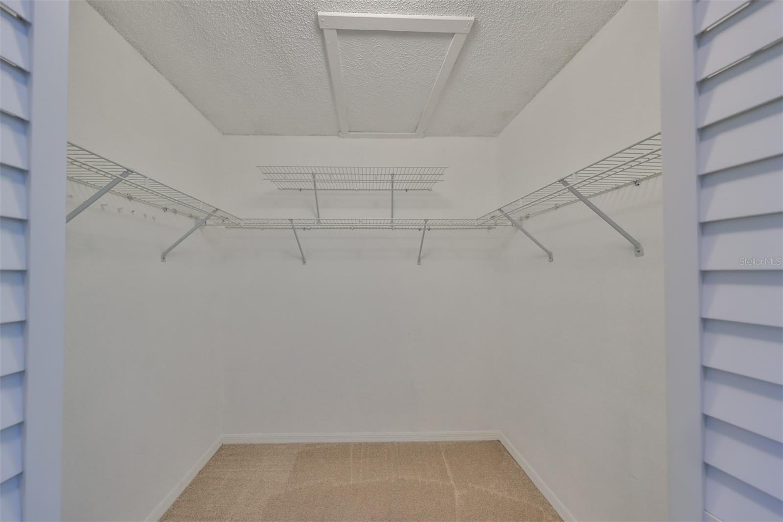 2203 W DEL WEBB BLVD, SUN CITY CENTER, FL, 33573