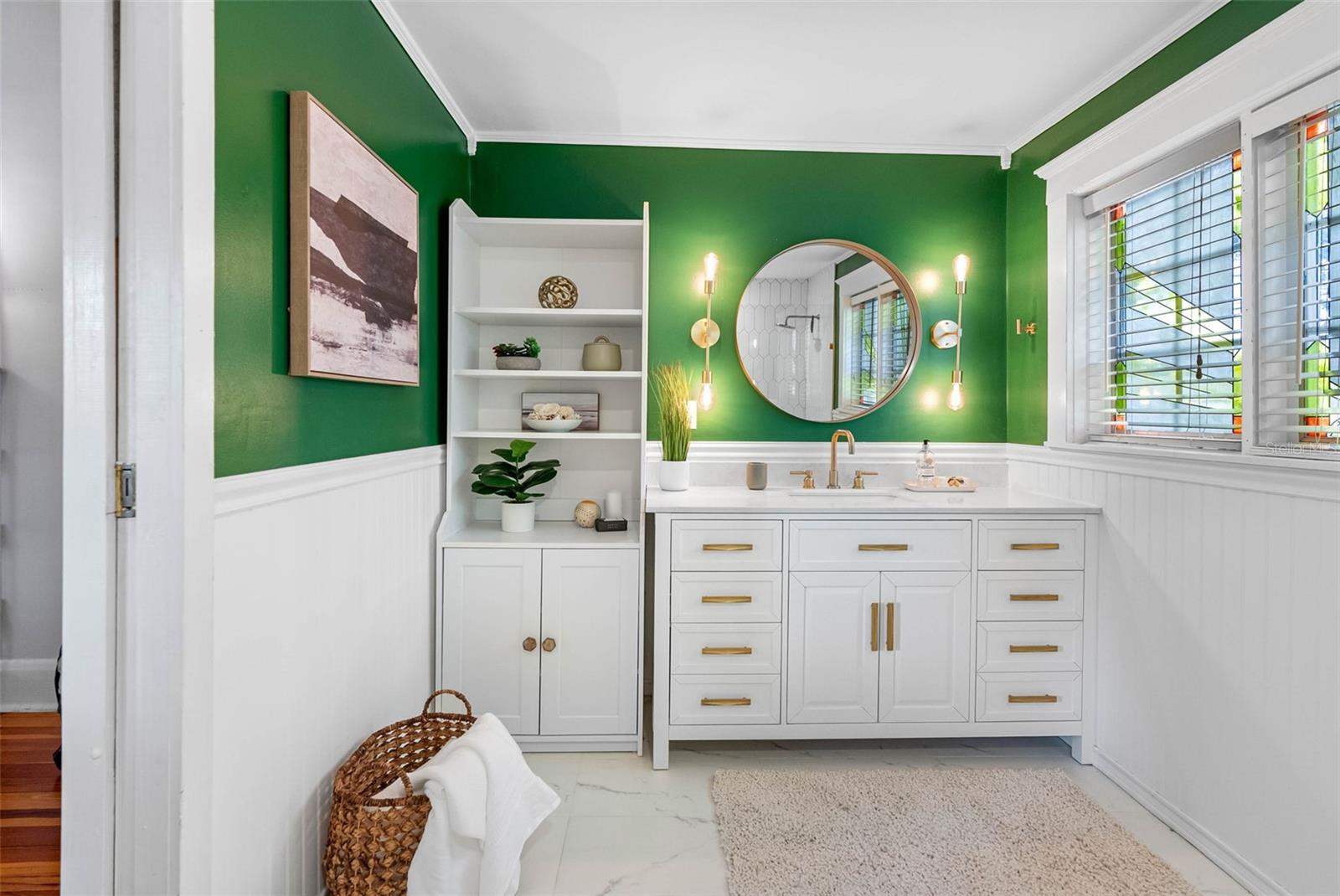 120 W HIAWATHA ST, TAMPA, FL, 33604