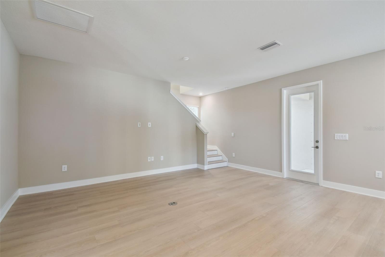 302 W WILDER AVE, TAMPA, FL, 33603