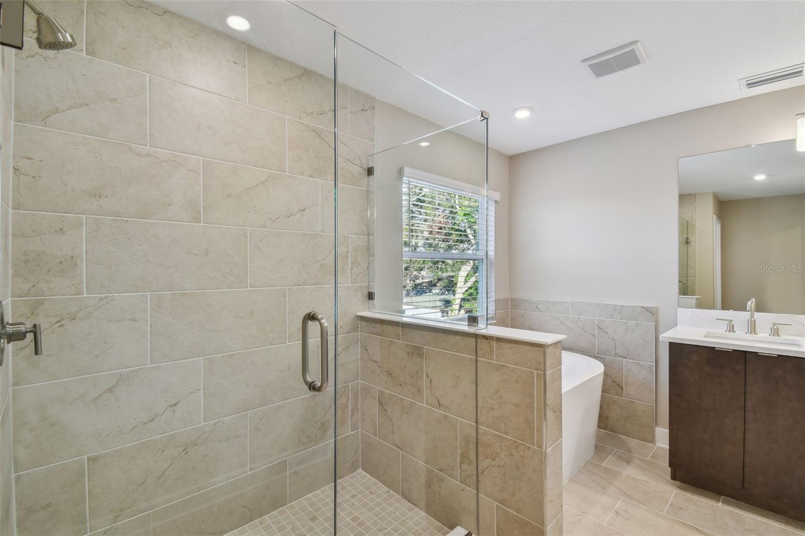 302 W WILDER AVE, TAMPA, FL, 33603