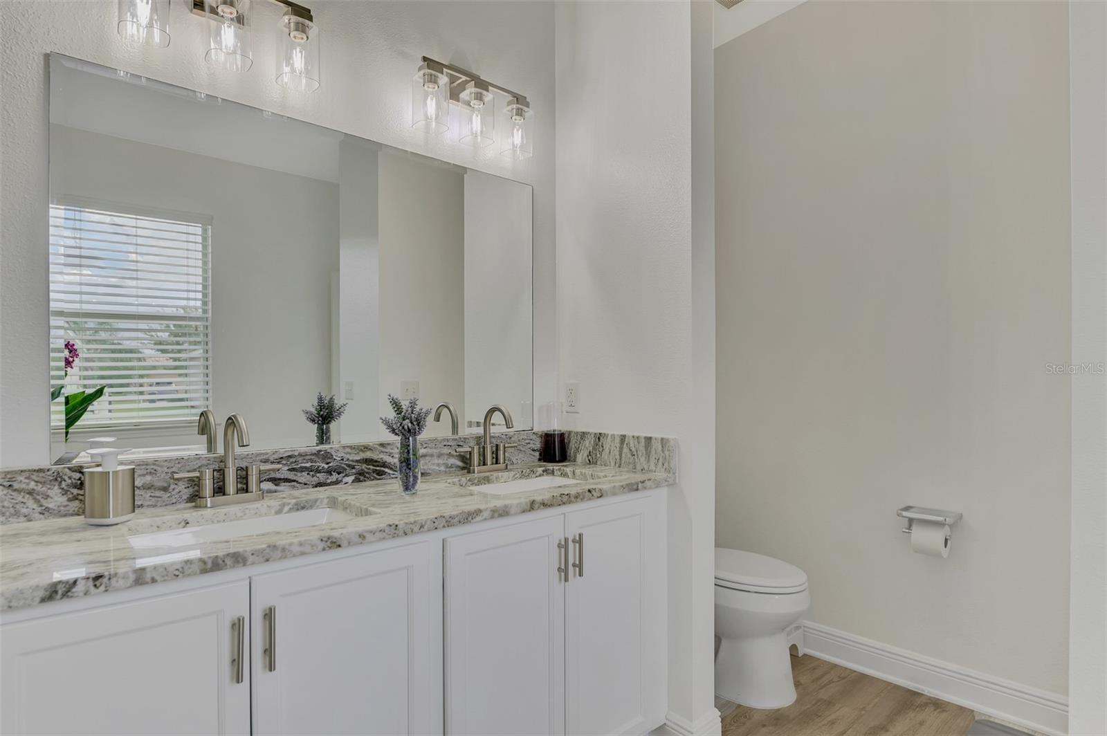 2023 MESIC HAMMOCK WAY, VENICE, FL, 34292