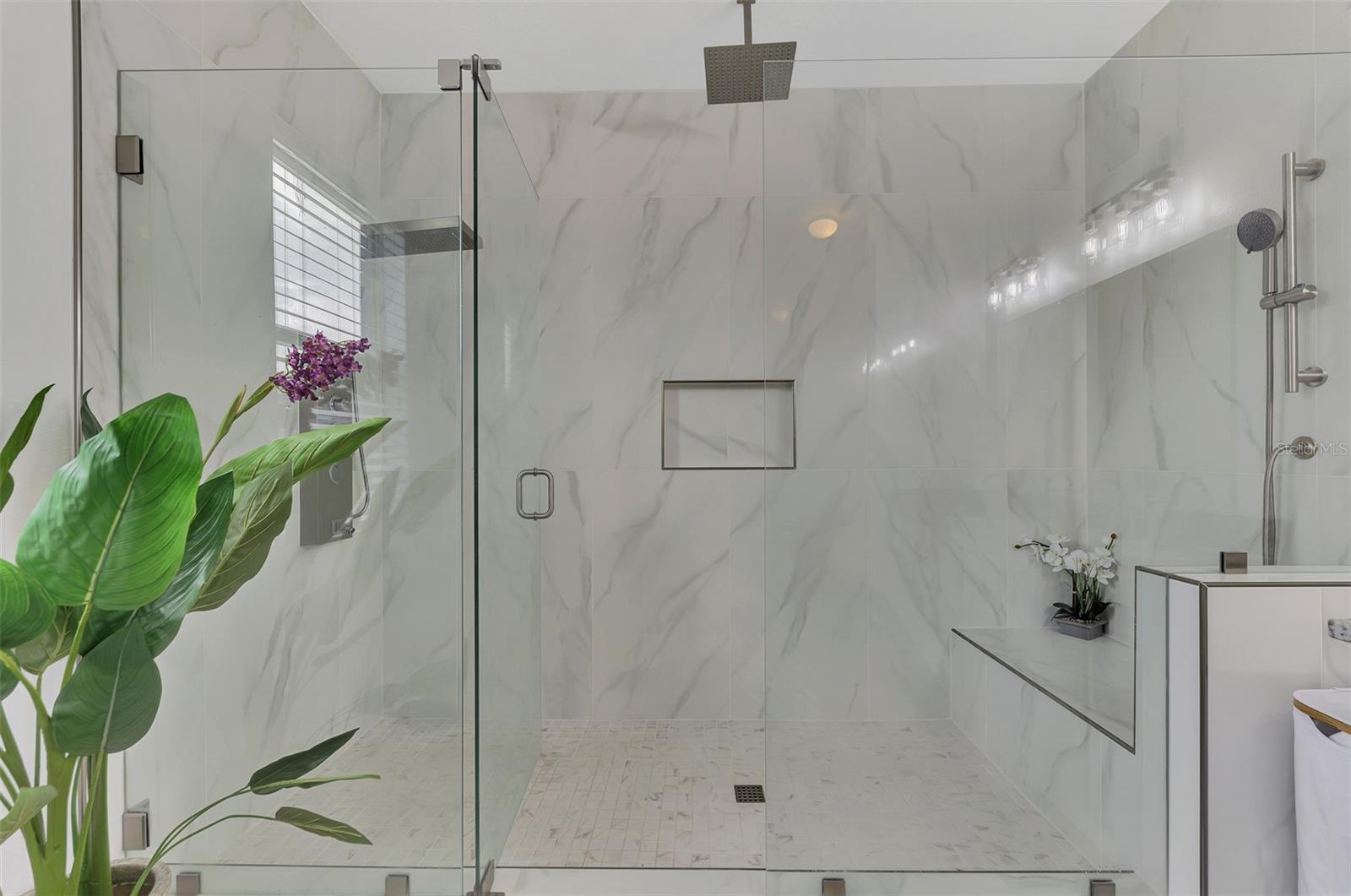 2023 MESIC HAMMOCK WAY, VENICE, FL, 34292