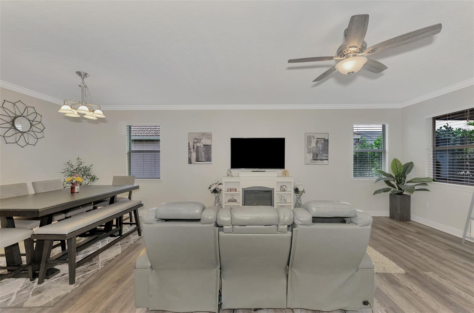 2023 MESIC HAMMOCK WAY, VENICE, FL, 34292