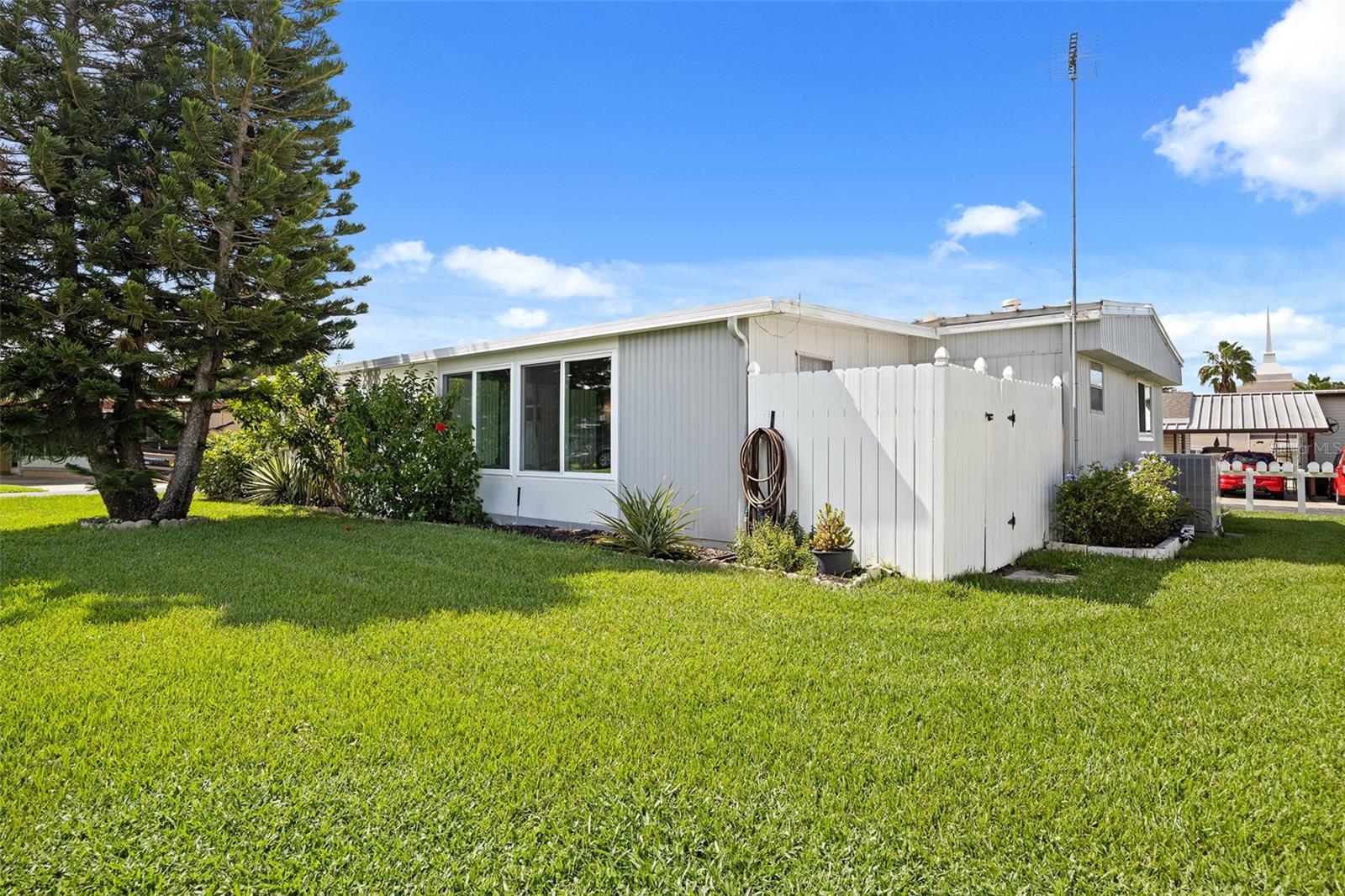 6 ORANGEWOOD DR, FRUITLAND PARK, FL, 34731