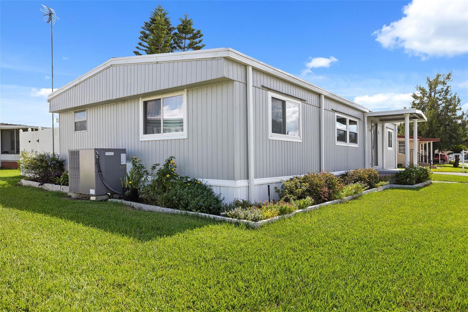 6 ORANGEWOOD DR, FRUITLAND PARK, FL, 34731