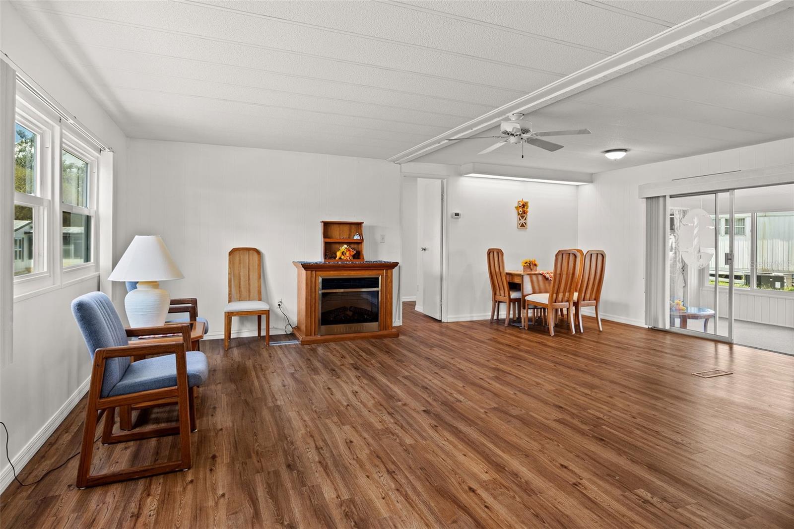 6 ORANGEWOOD DR, FRUITLAND PARK, FL, 34731