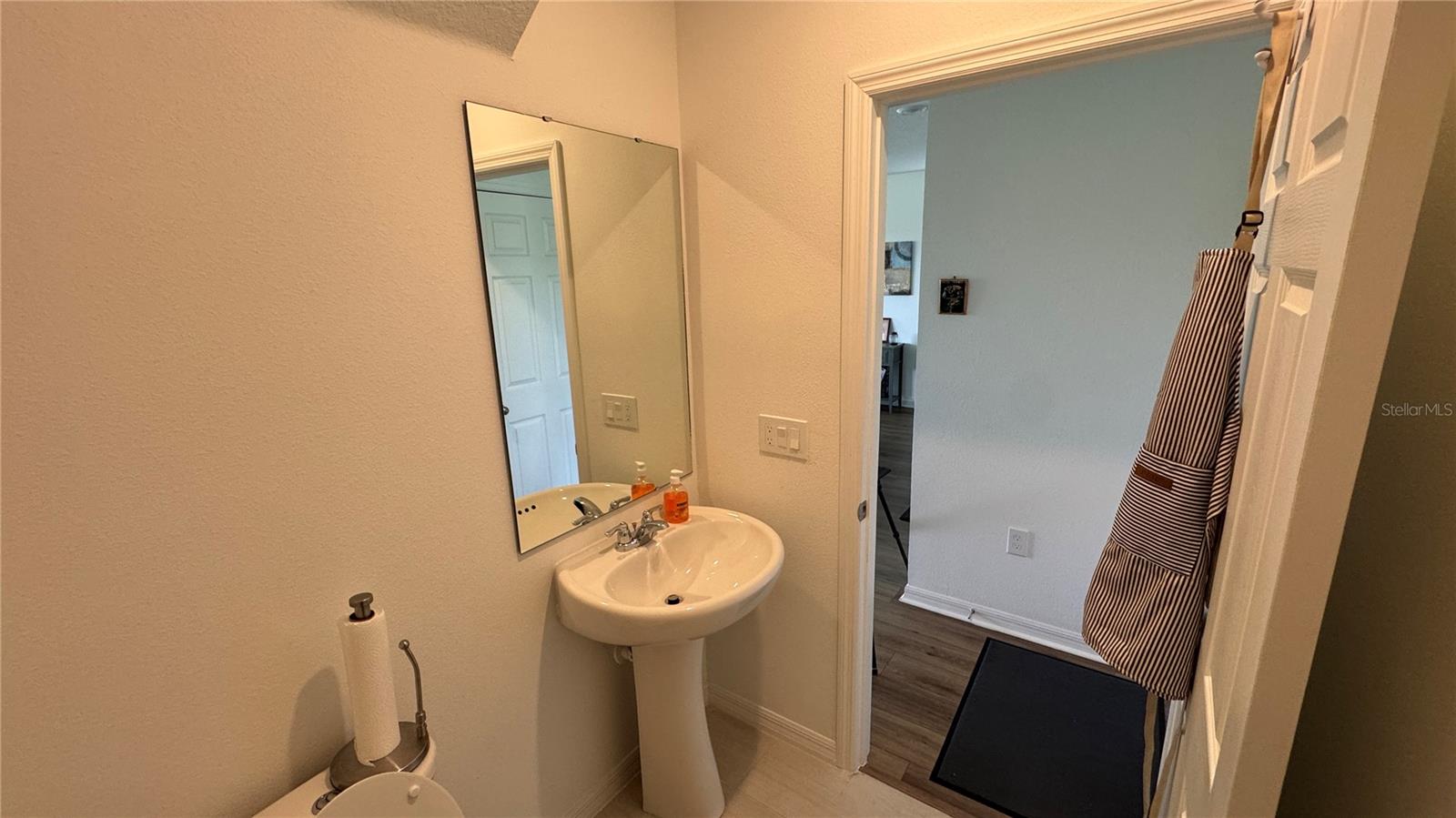 2022 CRAPE JASMINE #2022, ORLANDO, FL, 32824