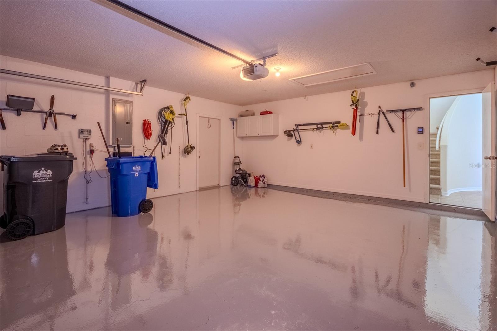 8303 TORRINGTON AVE, TAMPA, FL, 33647