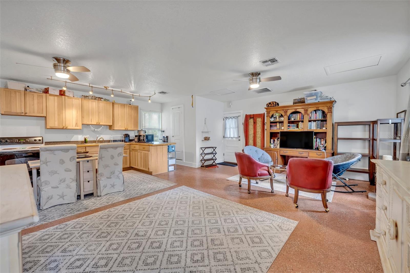 2075 GENOVA DR, OVIEDO, FL, 32765