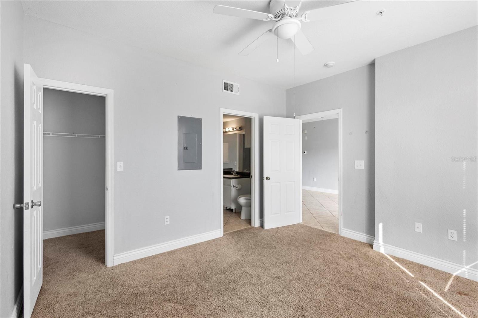 3701 CASTLE PINES LN #3927, ORLANDO, FL, 32839