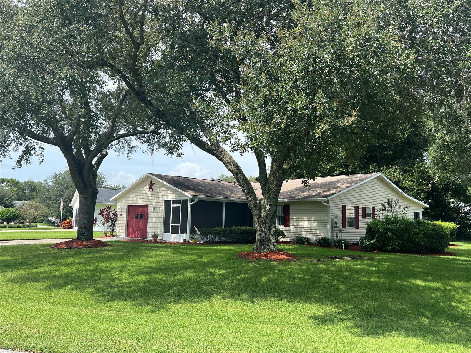 821 DUNDEE CIR, LEESBURG, FL, 34788