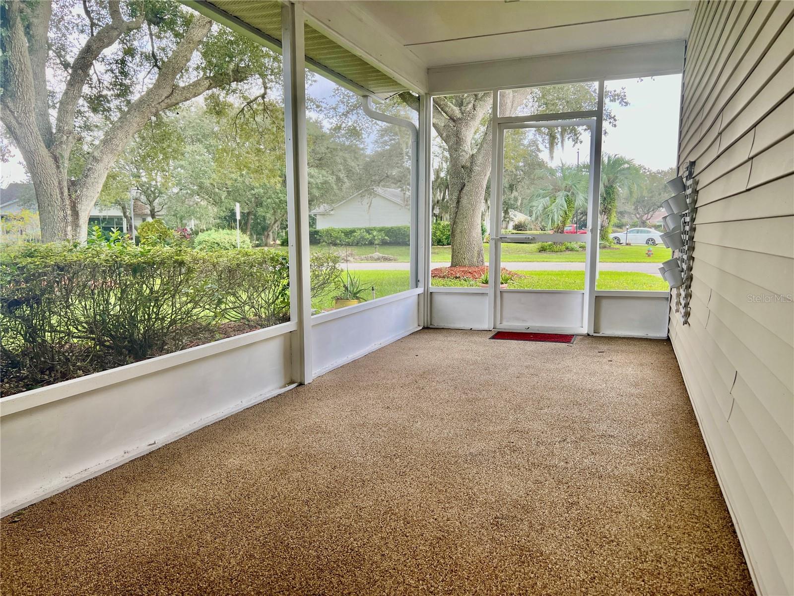 821 DUNDEE CIR, LEESBURG, FL, 34788