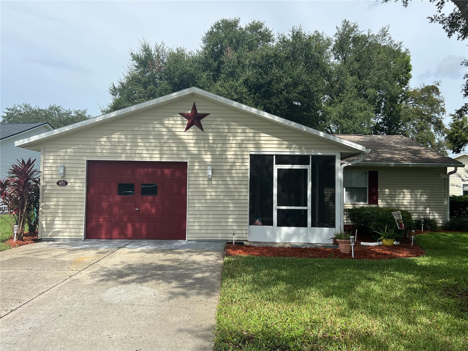 821 DUNDEE CIR, LEESBURG, FL, 34788