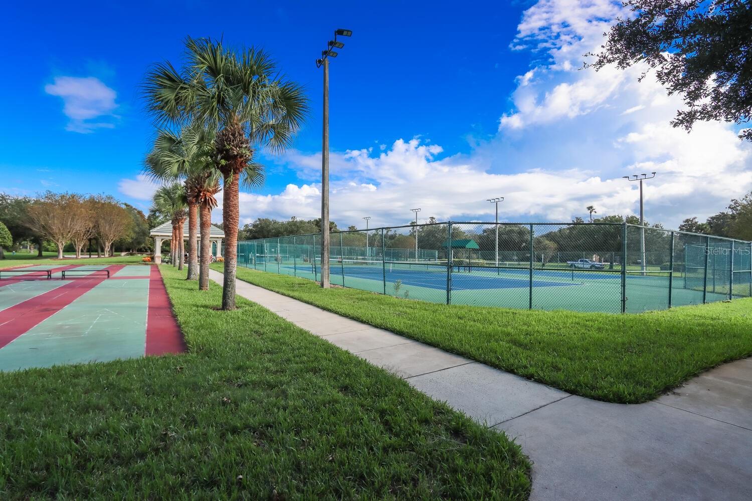 12 S LAKEWALK DR, PALM COAST, FL, 32137