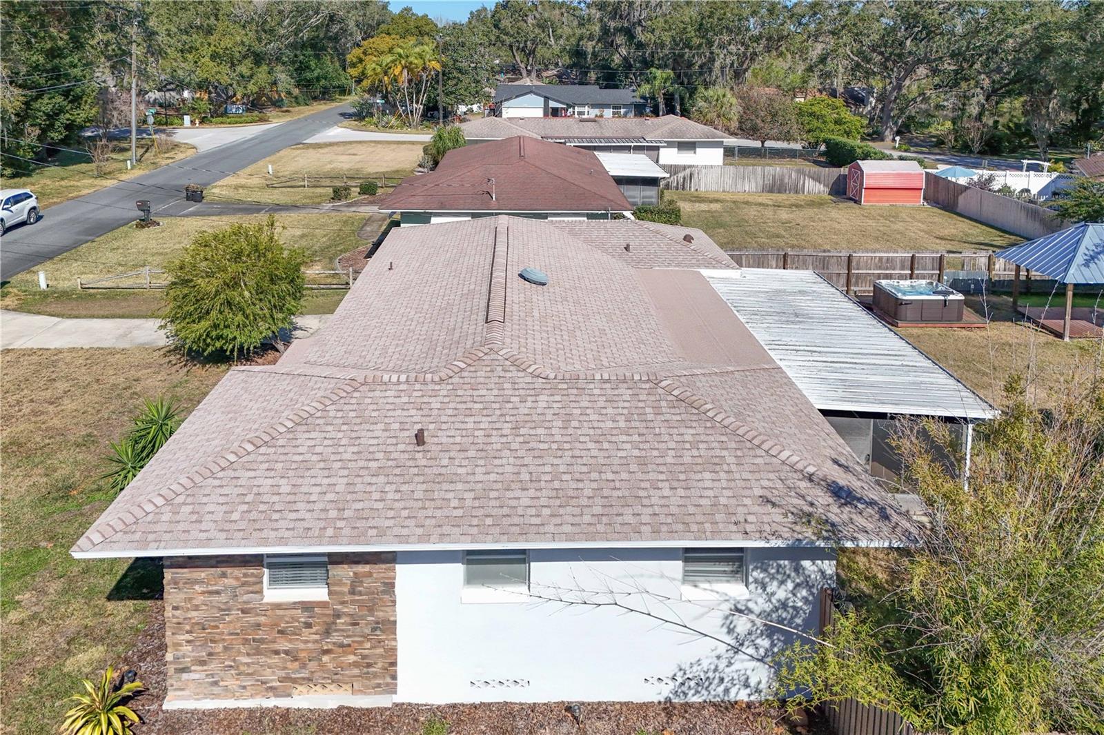 326 N SUNSET DR, MOUNT DORA, FL, 32757