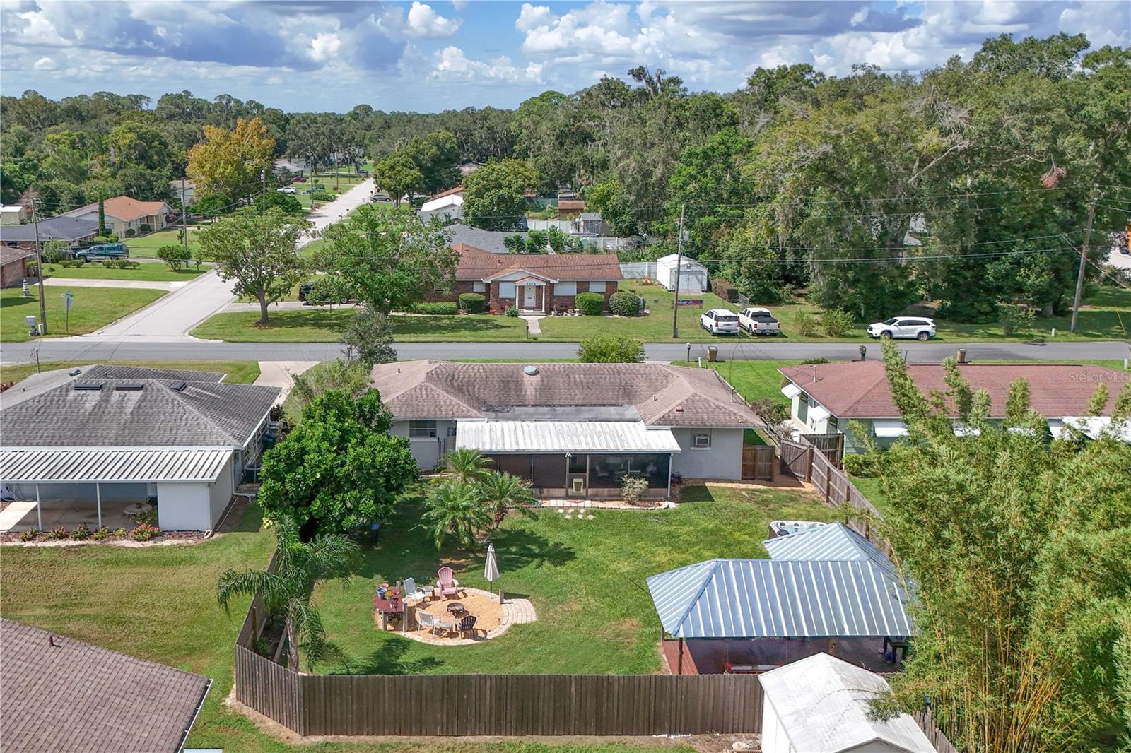 326 N SUNSET DR, MOUNT DORA, FL, 32757